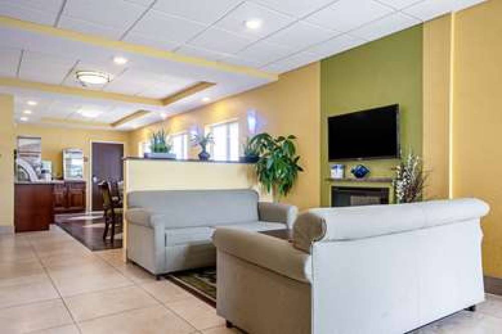 QUALITY INN AND SUITES GLENMONT - A 4