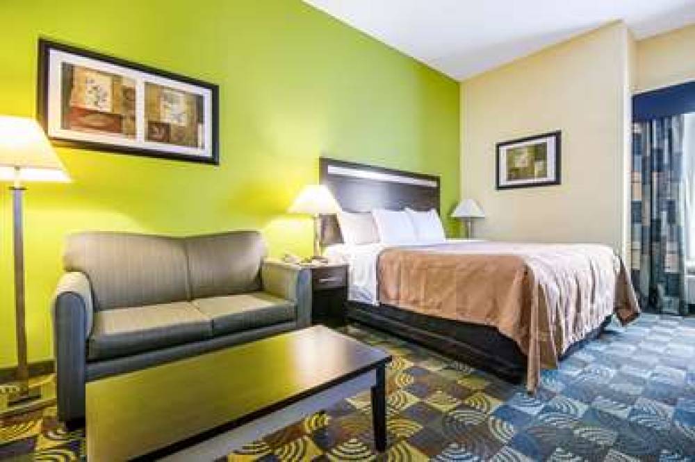 QUALITY INN AND SUITES GLENMONT - A 8