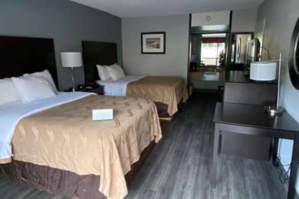 Quality Inn And Suites Gulf Breeze 4
