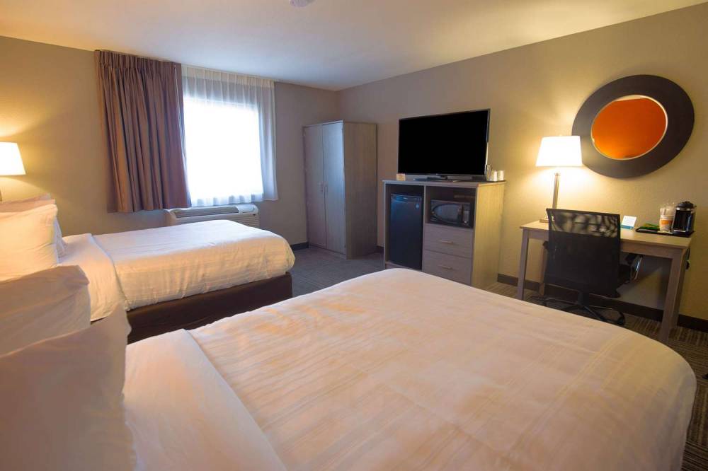 QUALITY INN AND SUITES HAMMOND 4