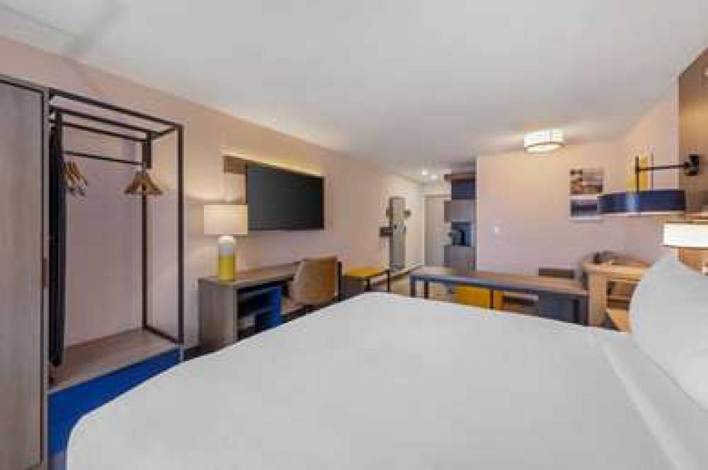 Quality Inn And Suites Irvine Spectrum 9