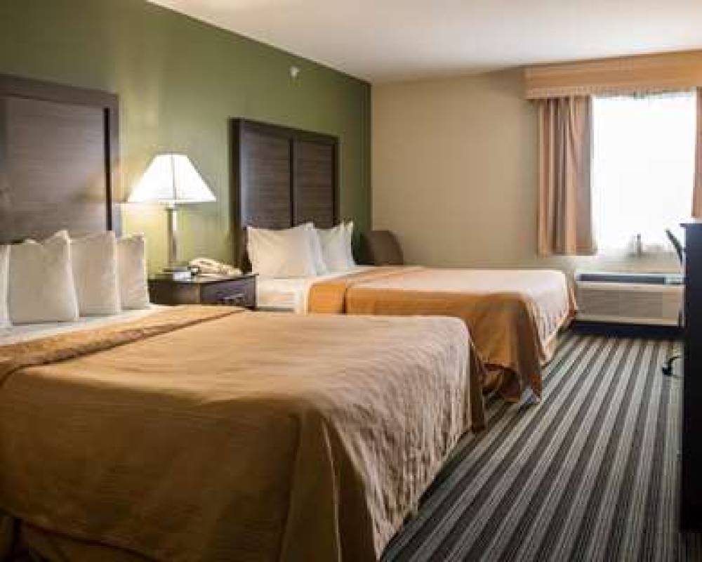 Quality Inn And Suites Loves Park 10
