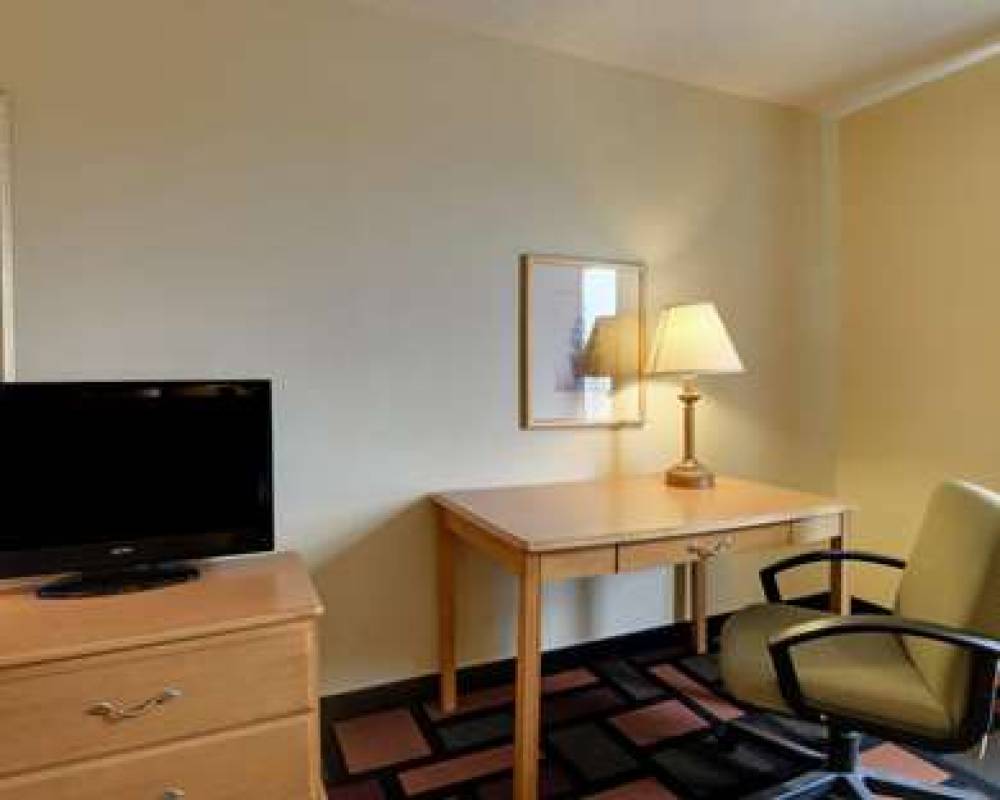 QUALITY INN AND SUITES MALVERN 6
