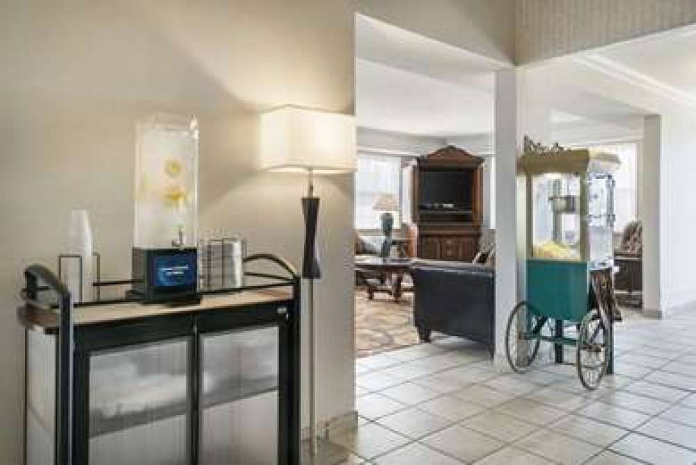 Quality Inn And Suites Manistique