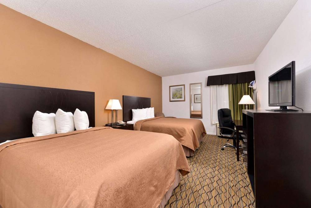 QUALITY INN AND SUITES MATTESON NEA 9