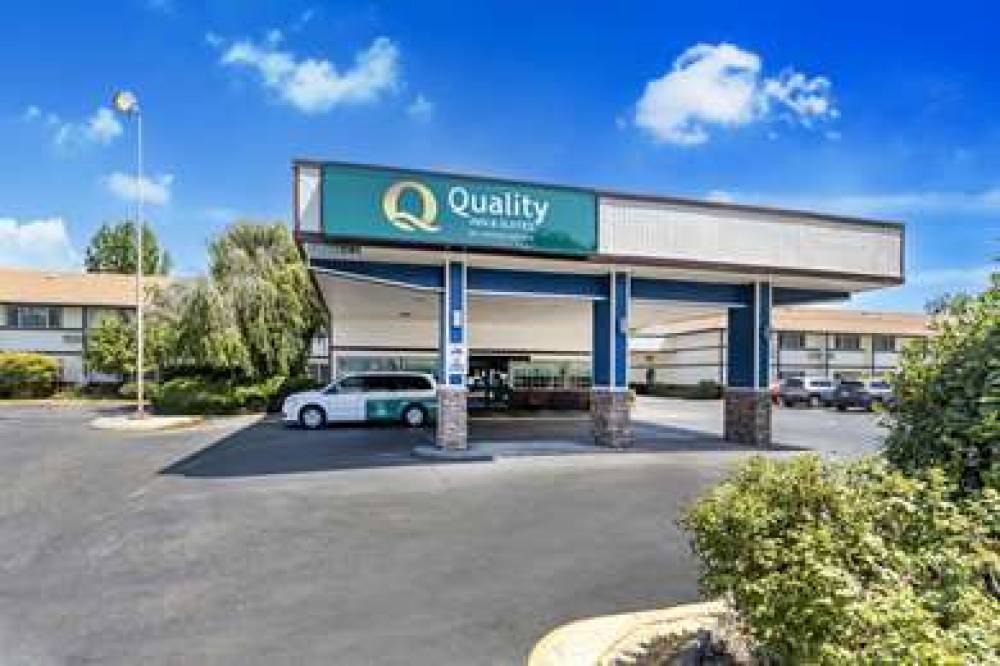 QUALITY INN AND SUITES MEDFORD AIRP 8