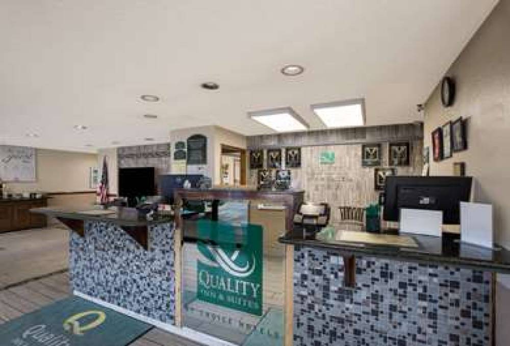 QUALITY INN AND SUITES MEDFORD AIRP 6