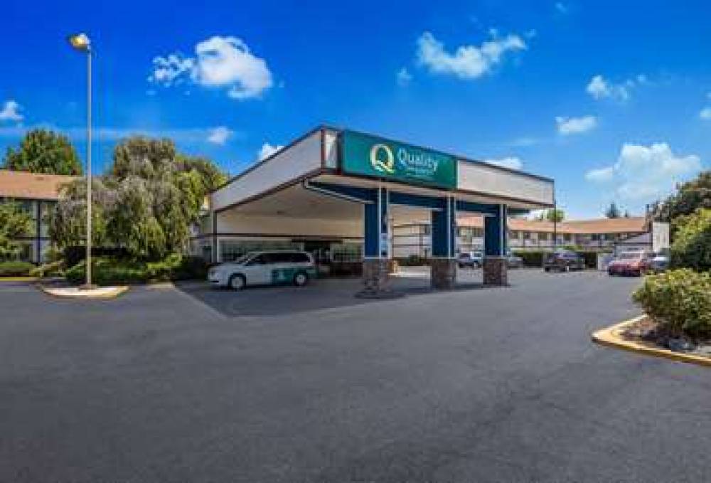 Quality Inn And Suites Medford Airp