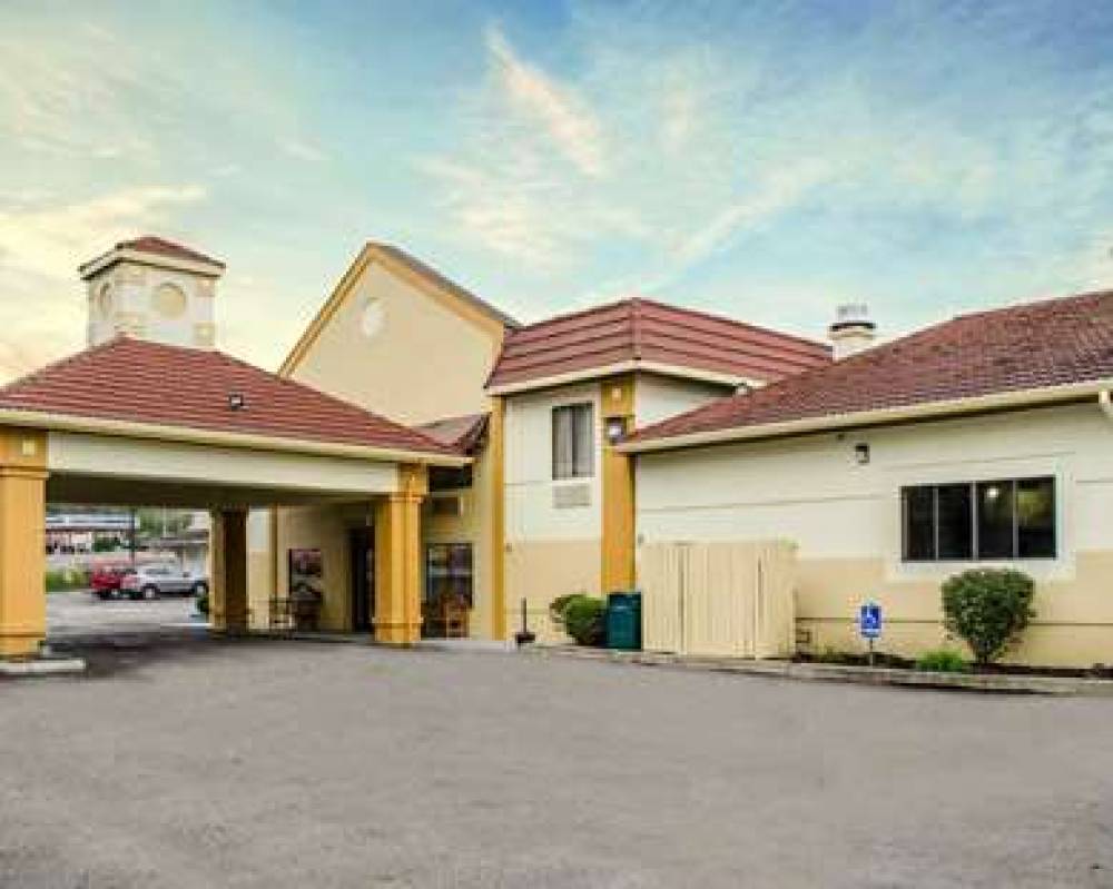 Quality Inn And Suites Medina- Akron West 1