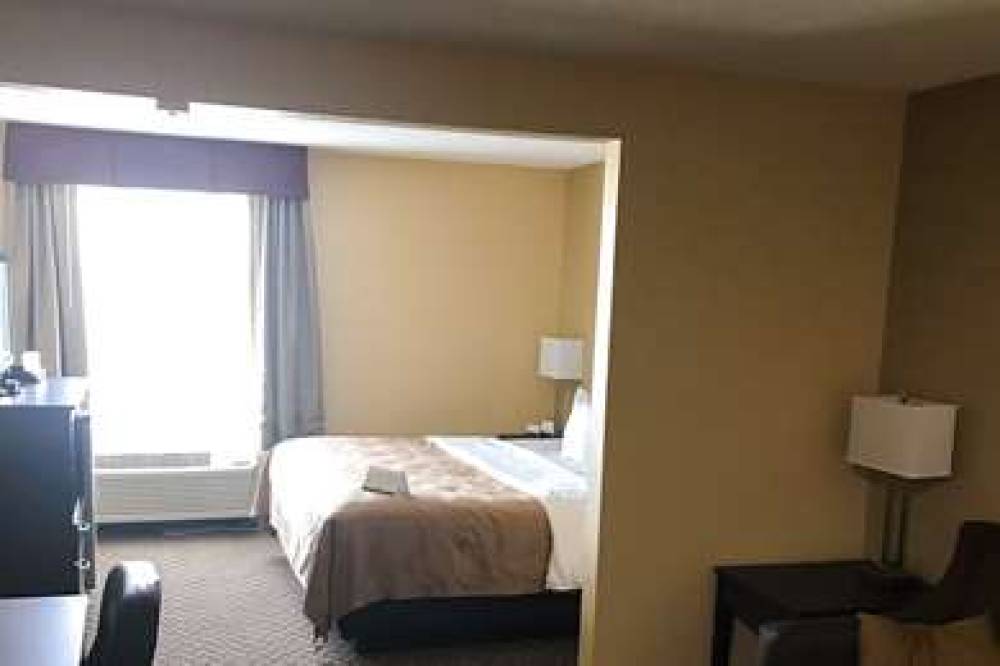 QUALITY INN AND SUITES MENDOTA NEAR 9