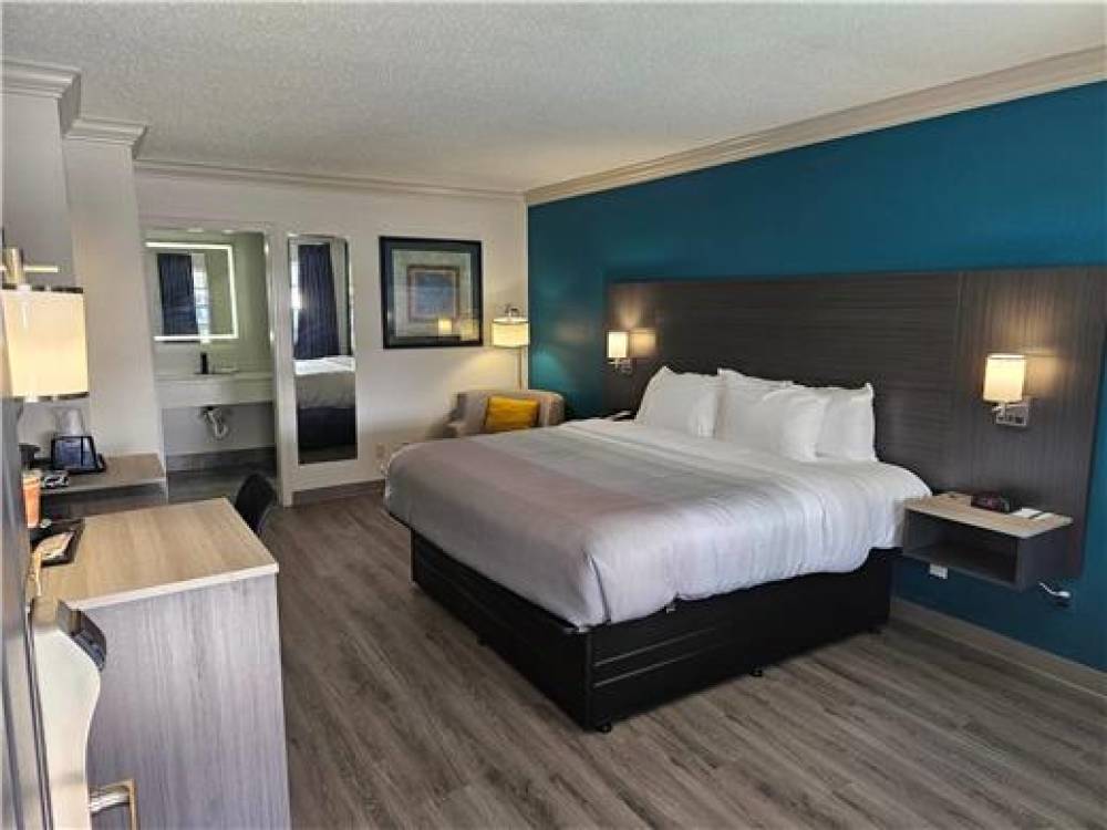 QUALITY INN AND SUITES METAIRIE 7