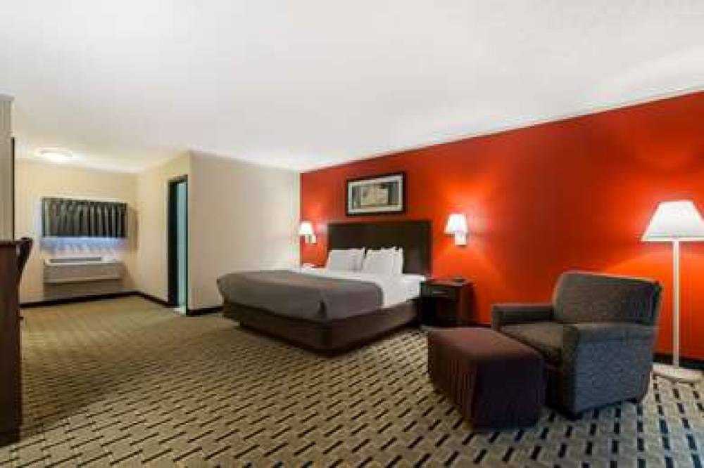 QUALITY INN AND SUITES MILLVILLE 1