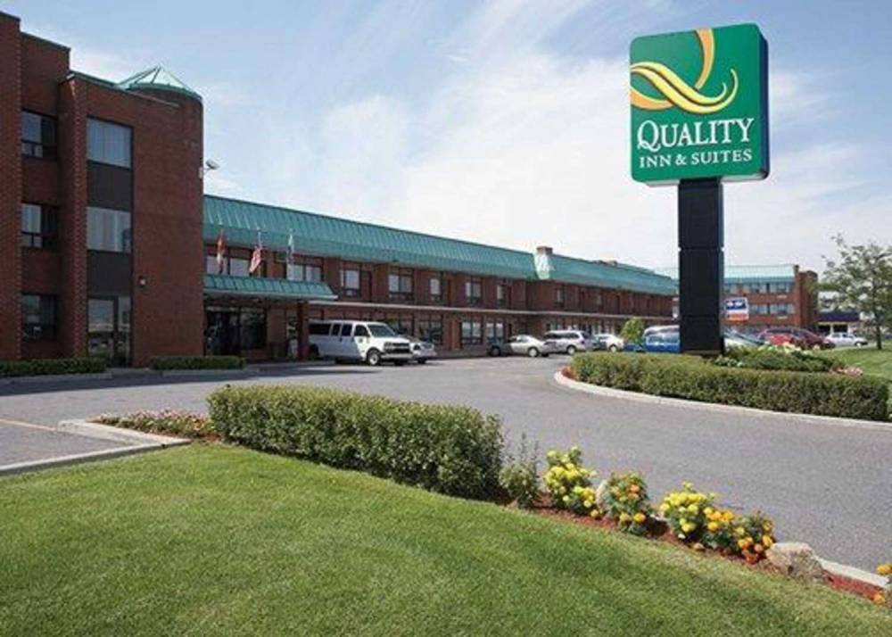 Quality Inn And Suites P.e. Trudeau Airport