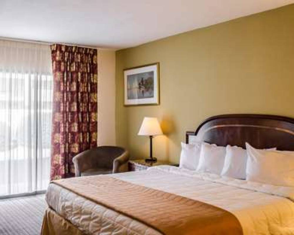 Quality Inn And Suites Pensacola 7