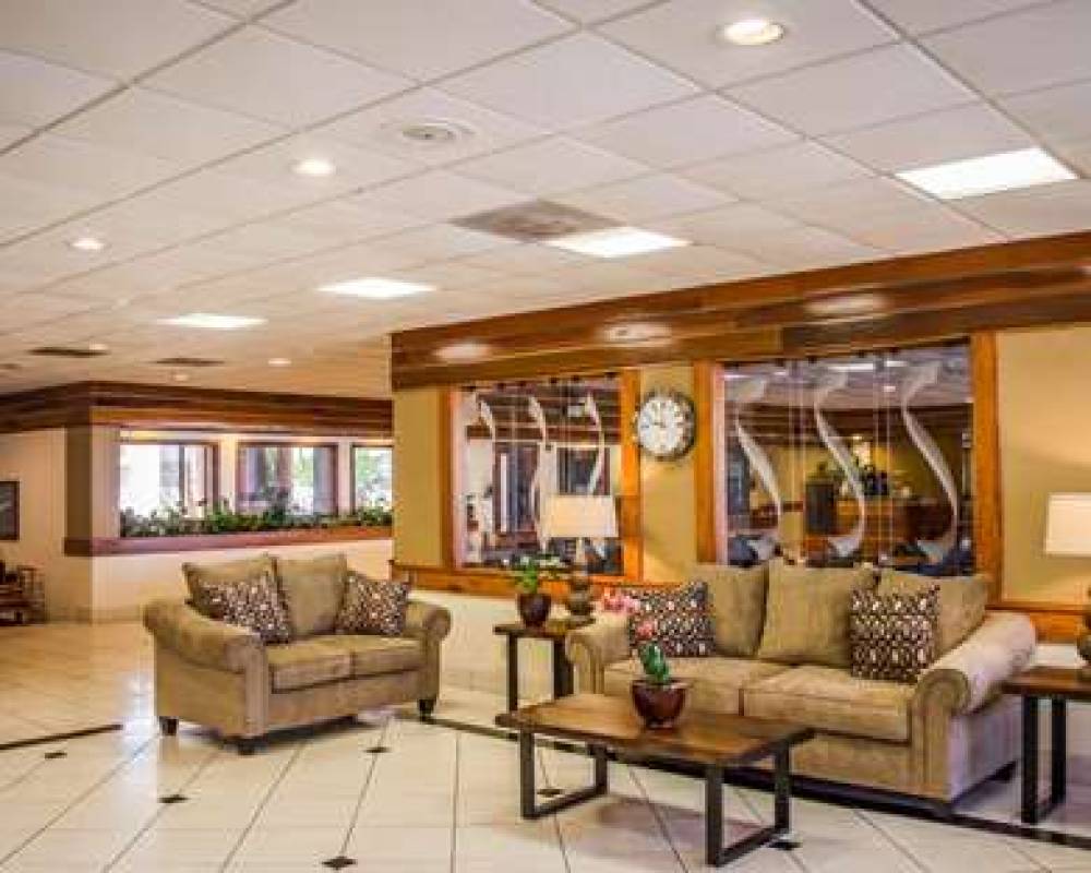 Quality Inn And Suites Pensacola 4