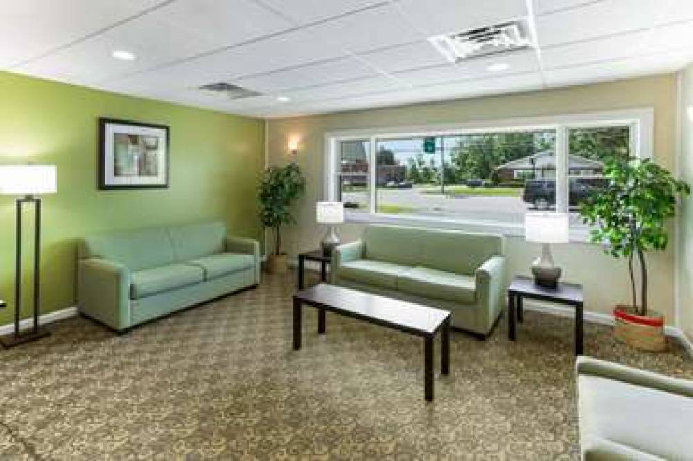 QUALITY INN AND SUITES PLATTSBURGH 6