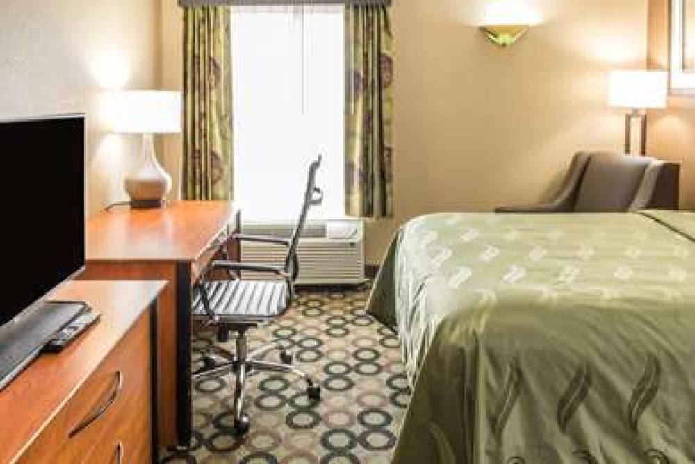 Quality Inn And Suites 8