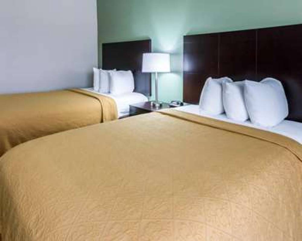 Quality Inn And Suites 10