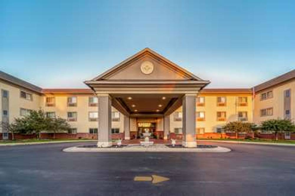 Quality Inn And Suites 1