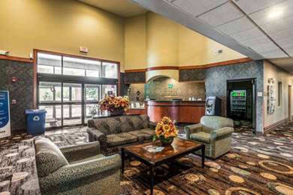 Quality Inn And Suites 3