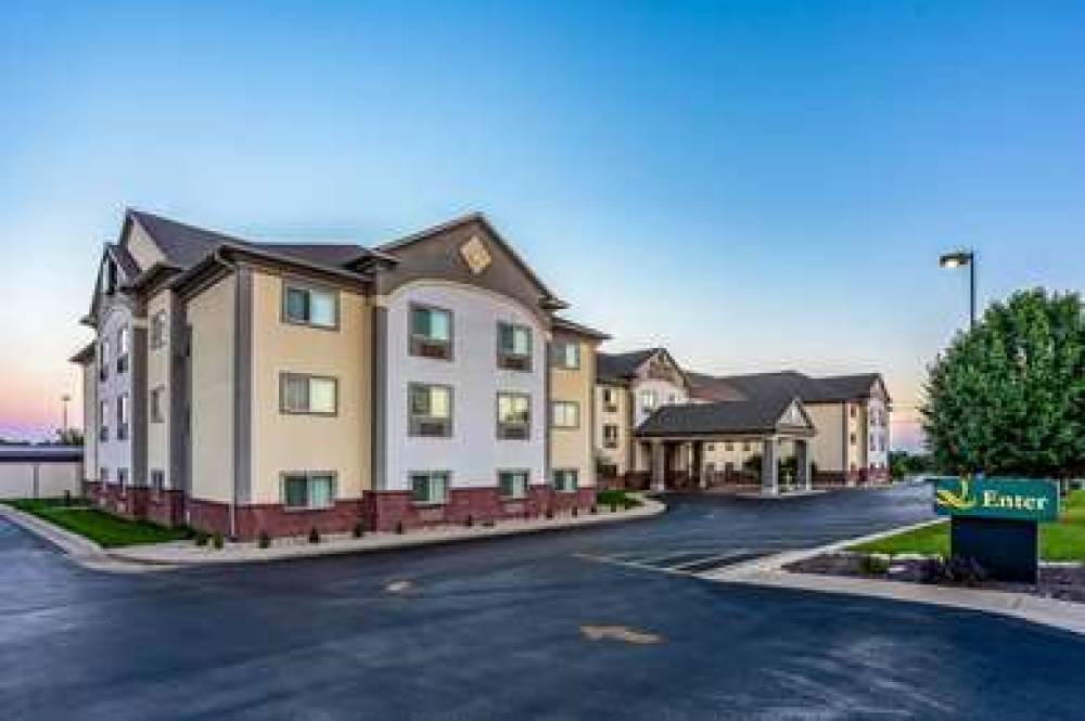 Quality Inn And Suites 2