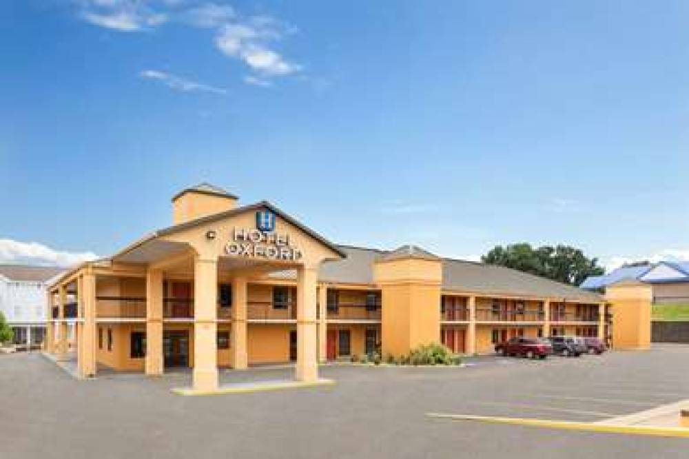QUALITY INN AND SUITES 1