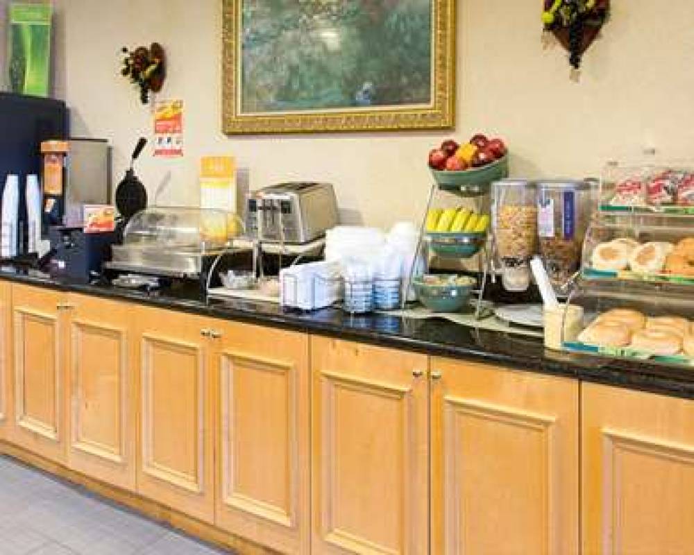 Quality Inn And Suites Quantico 9