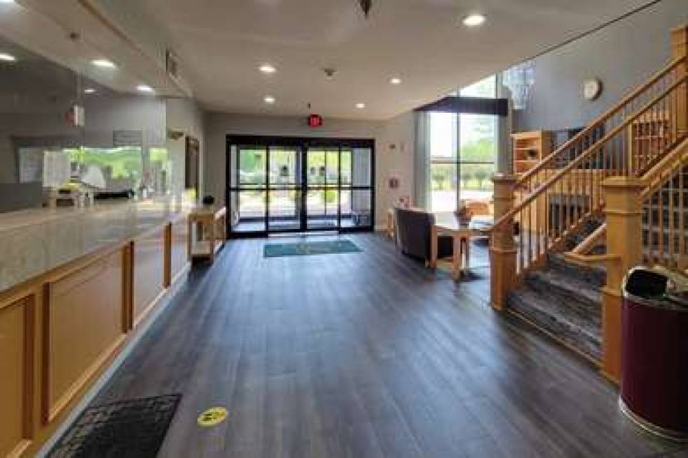 Quality Inn And Suites Quantico 2