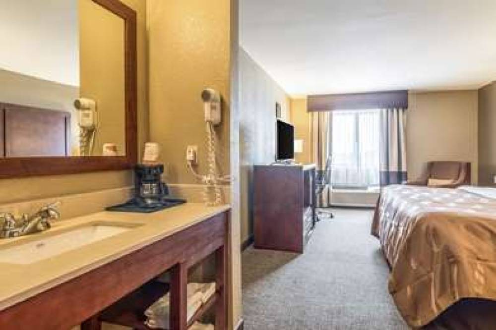 QUALITY INN AND SUITES SALEM NEAR I 6