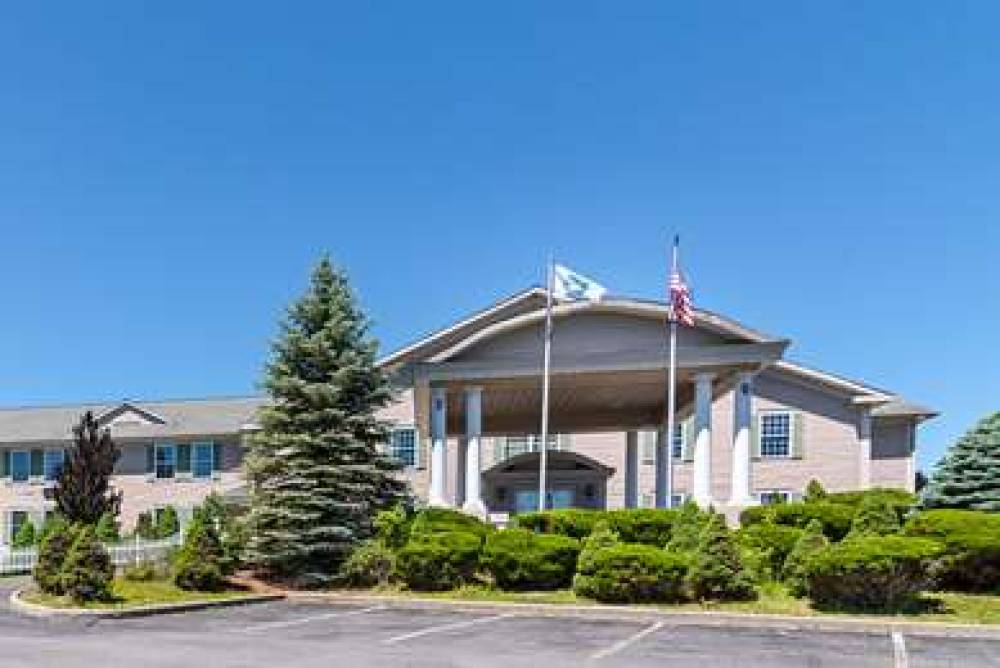 QUALITY INN AND SUITES SCHOHARIE NE 7