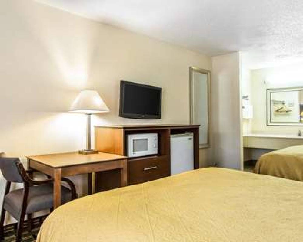 Quality Inn And Suites Southlake 9