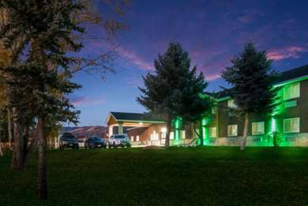 Quality Inn And Suites Steamboat Springs 7