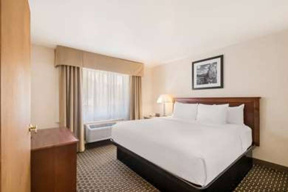 Quality Inn And Suites Steamboat Springs 10