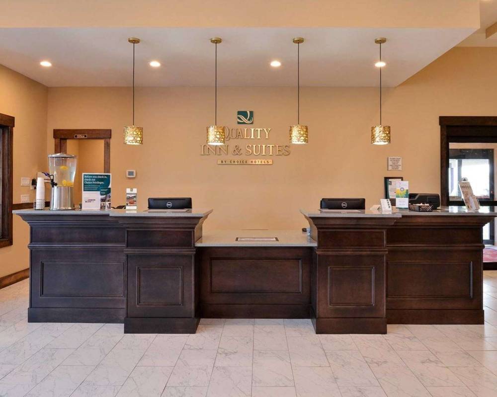 QUALITY INN AND SUITES TACOMA - SEA 8