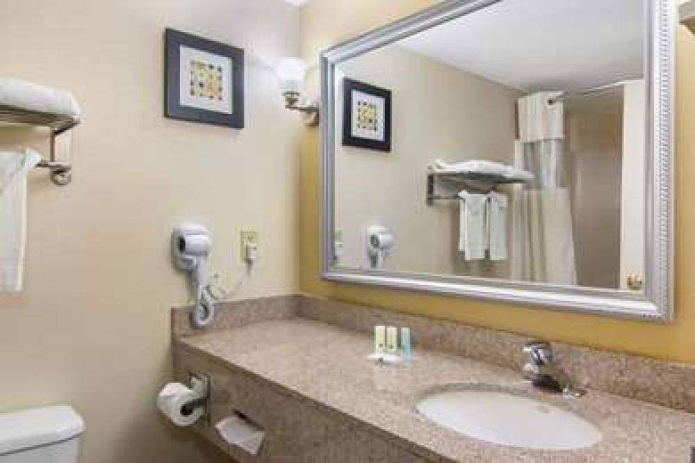 QUALITY INN AND SUITES UNION CITY-A 6