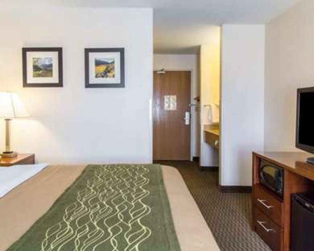 QUALITY INN AND SUITES VAIL VALLEY 10