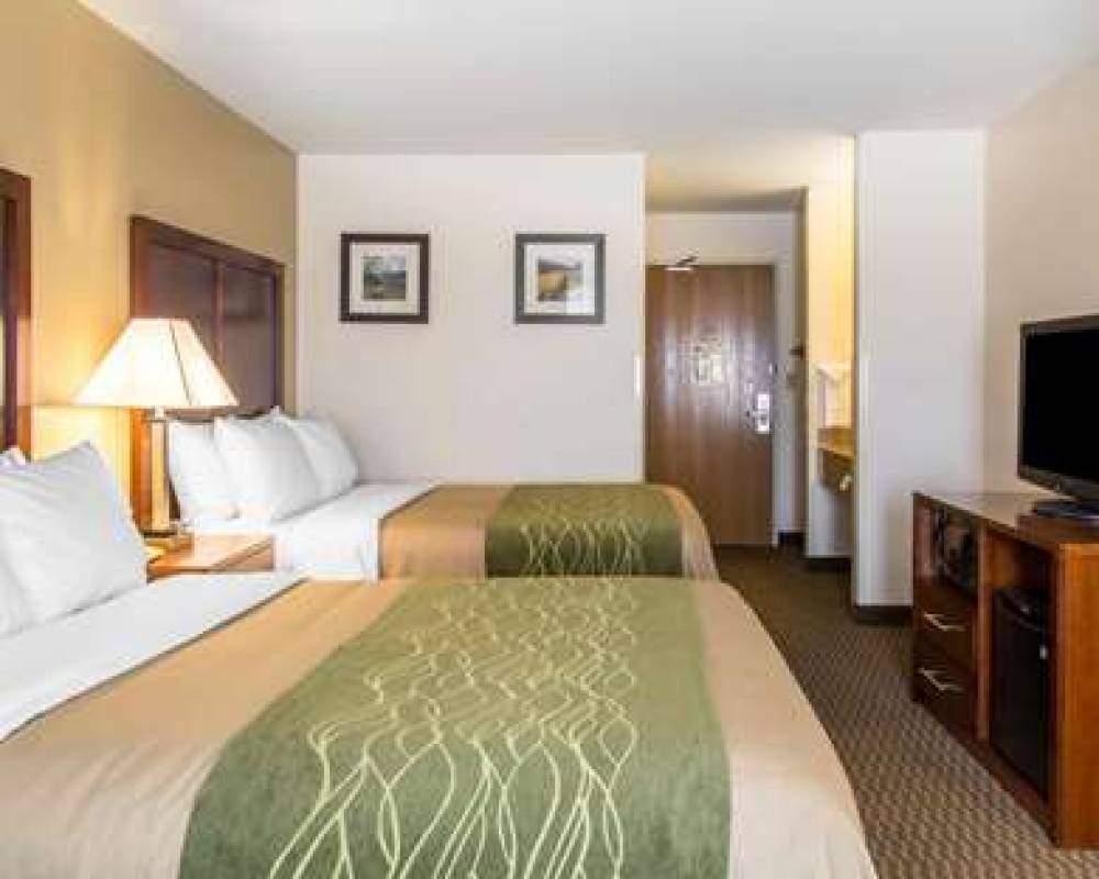 QUALITY INN AND SUITES VAIL VALLEY 8