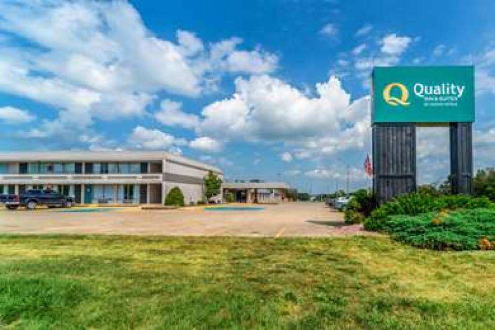 Quality Inn And Suites Vandalia Nea