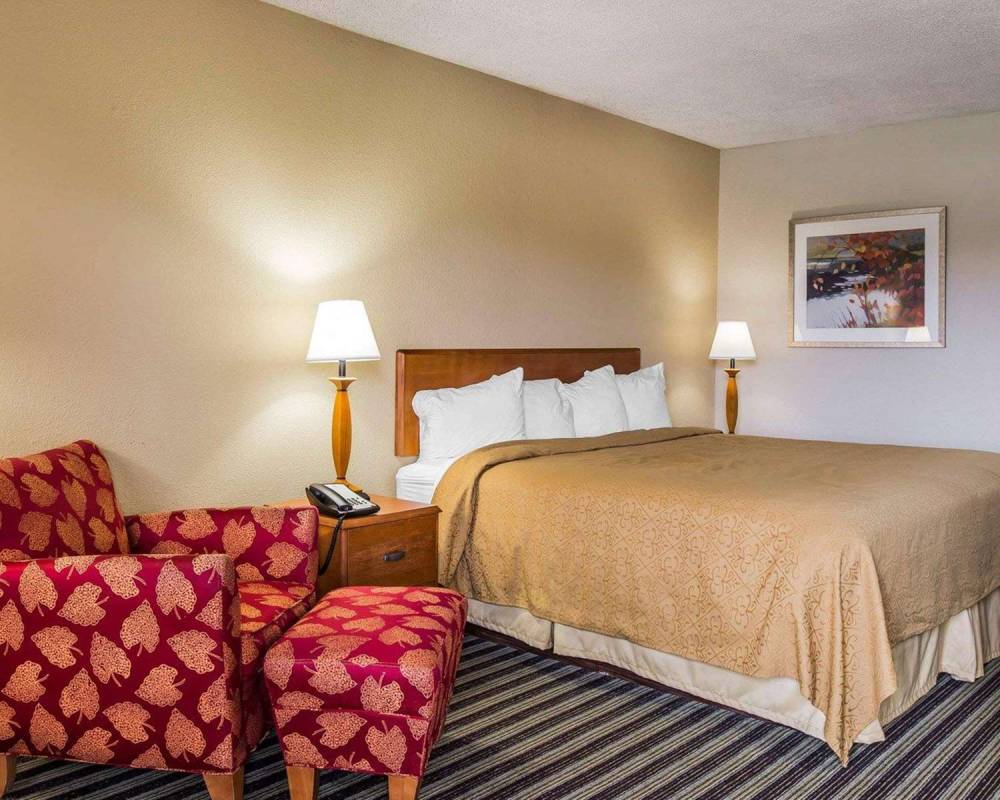 QUALITY INN AT THE MALL - VALDOSTA 2