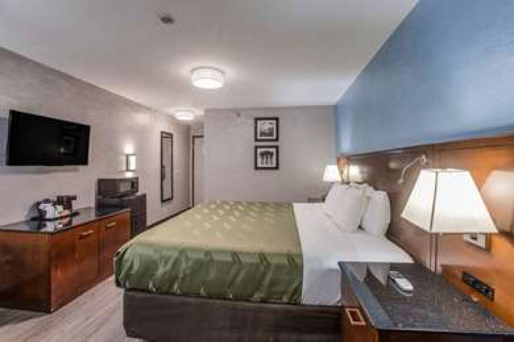 QUALITY INN ATLANTA AIRPORT-CENTRAL 8