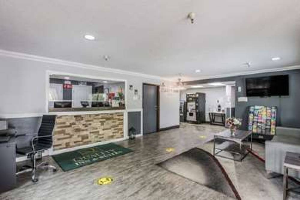 QUALITY INN ATLANTA AIRPORT-CENTRAL 2