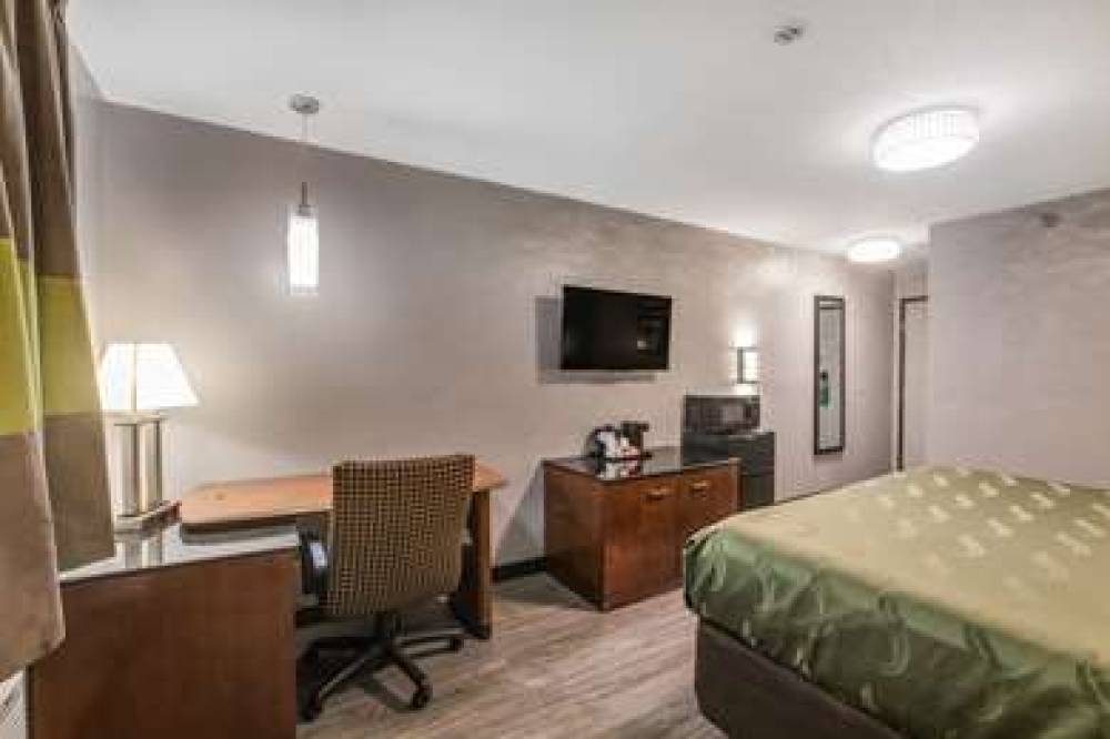 QUALITY INN ATLANTA AIRPORT-CENTRAL 9