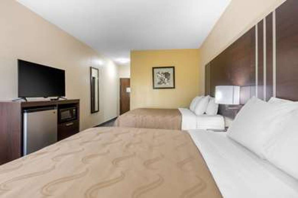 QUALITY INN CADIZ 10