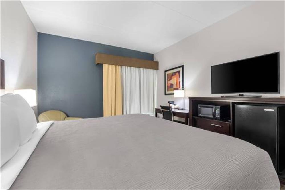 QUALITY INN CHATTANOOGA HAMILTON PL 8