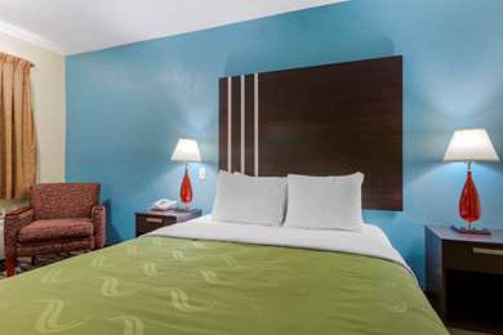 QUALITY INN COLUMBUS-EAST 4