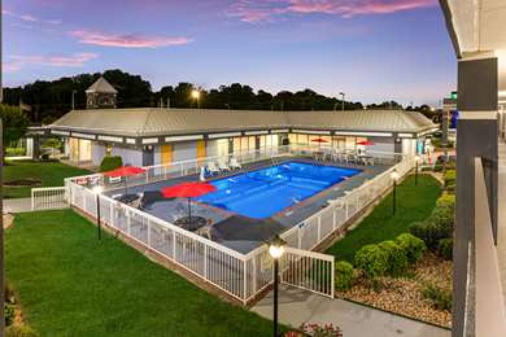 QUALITY INN CONCORD KANNAPOLIS 8