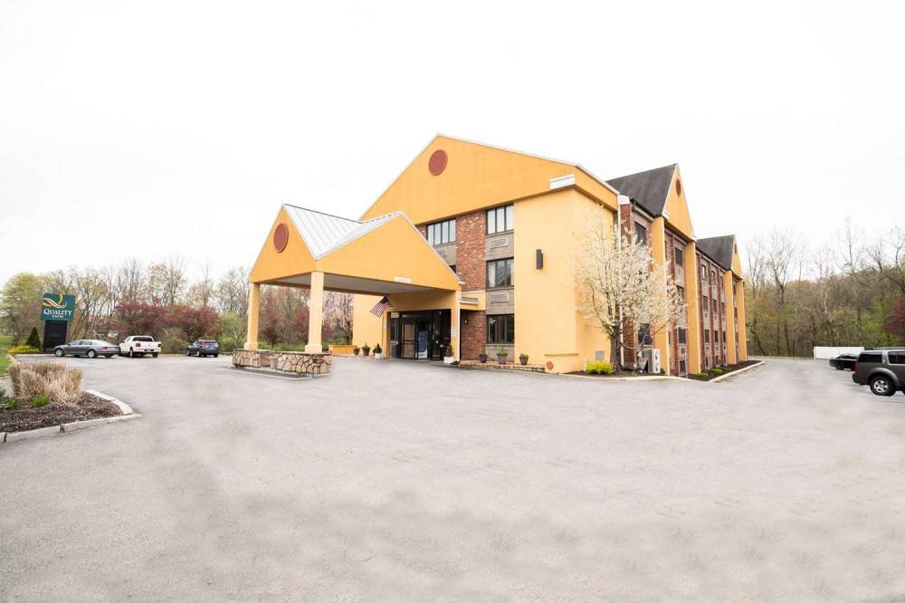 Quality Inn Cromwell 4