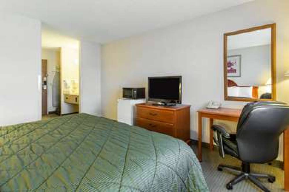 QUALITY INN DELTA GATEWAY TO ROCKY 9
