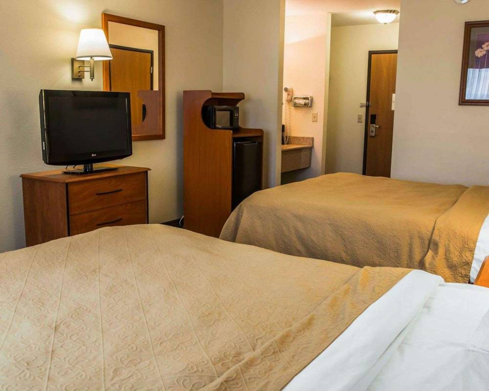 Quality Inn Durand 9