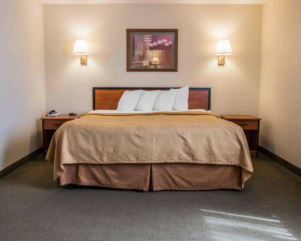 Quality Inn Durand 5